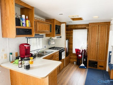 WATERFRONT RV lot on Weiss Lake! Rare opportunity to own a - photo 7