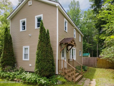 Great Sacandaga Lake Home For Sale in Broadalbin New York