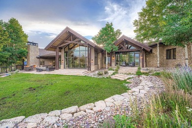A Legacy Estate. Set on 35 acres, adjacent to BLM, and located 8 - photo 2