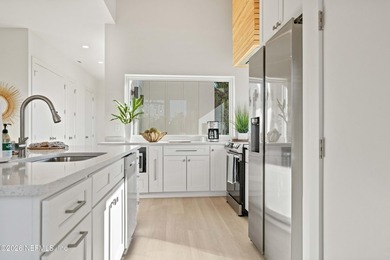 Completed in 2023, this stunning custom home offers over 2,700 - photo 14