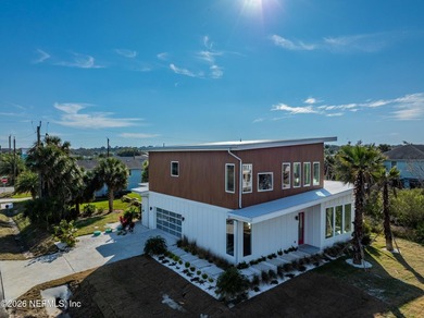 Completed in 2023, this stunning custom home offers over 2,700 - photo 25