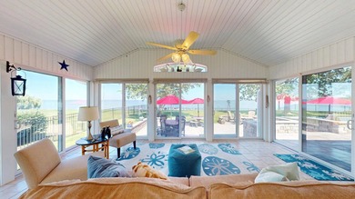 Discover the perfect blend of comfort and luxury in this - photo 26