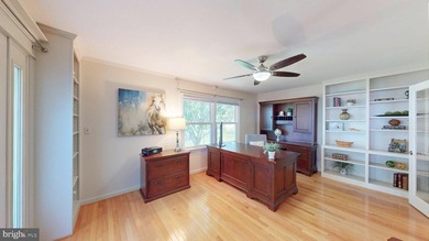 Discover the perfect blend of comfort and luxury in this - photo 28