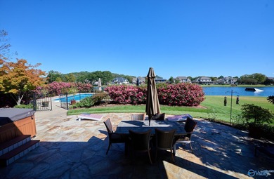 New Price! Recent appraisal amount of $950,000. Water front - photo 37