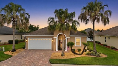 Virtually Staged. WELCOME HOME to this BEAUTIFULLY maintained - photo 1