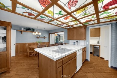 BEAUTIFUL, SINGLE-STORY home on a 14,250 sq ft lot! This house - photo 10