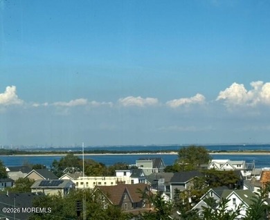 Opportunity awaits! Amazing water views! Rehab, or knock down - photo 3
