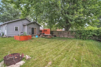 Welcome to this unique 3-bedroom, 1-bath raised ranch across - photo 3