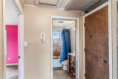Nestled just off Park Road 4, this fixer-upper at 107 Leaning - photo 11