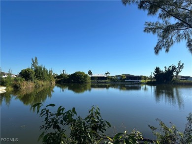 (private lake, pond, creek) Lot For Sale in Cape Coral Florida