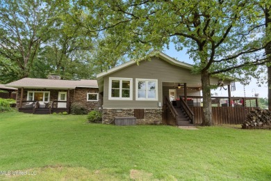 Lake Home For Sale in Olive Branch, Mississippi