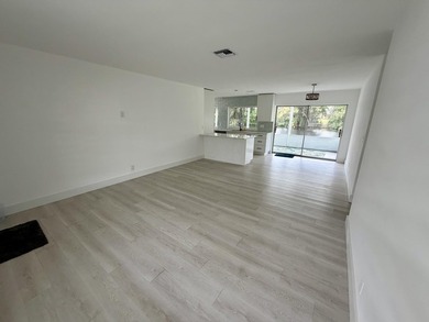 Fully Renovated 2/2 Single Family Waterfront Home w/ Many - photo 13