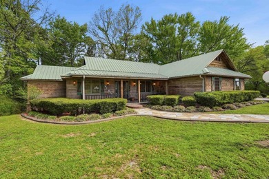 Greers Ferry Lake Home For Sale in Heber Springs Arkansas