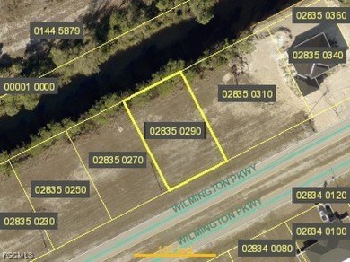 Cape Coral Lakes Area Lot For Sale in Cape Coral Florida