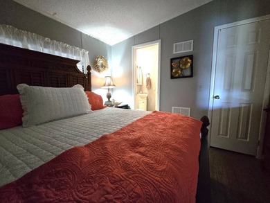 Offering over 1,450 square feet of bright, open living space - photo 26