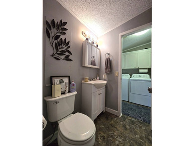 Offering over 1,450 square feet of bright, open living space - photo 28