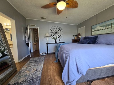 Offering over 1,450 square feet of bright, open living space - photo 31