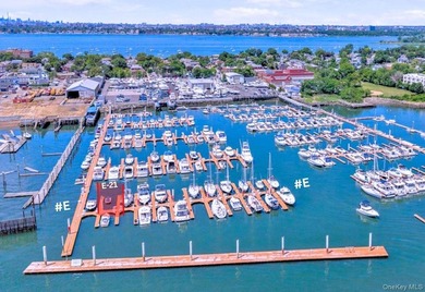 Welcome to an exceptional opportunity to own a premier boat slip - photo 1