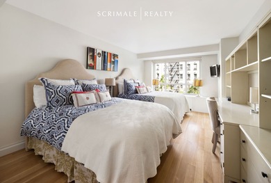 MANHATTAN HOUSE C402