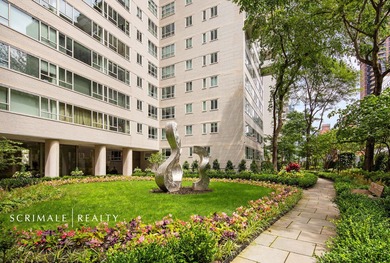 MANHATTAN HOUSE C402