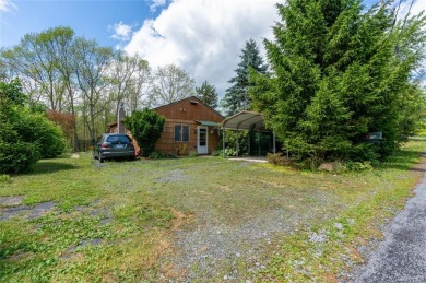 Lake Hawthorne Home Sale Pending in Greenville New York