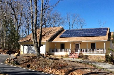 Lake Lanier Home For Sale in Landrum South Carolina