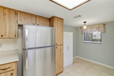 Wonderful first-floor condominium unit with 2 bedrooms and 2 - photo 8
