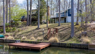 Welcome to your lakefront dream home in the highly sought-after - photo 10