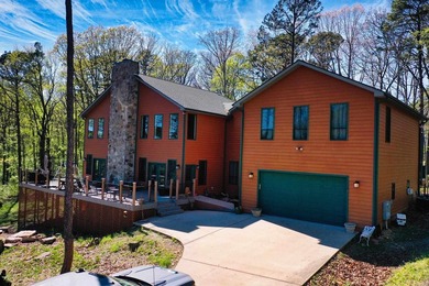 Greers Ferry Lake Home For Sale in Fairfield Bay Arkansas