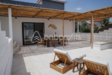 Luxurious 4-Bedroom Villa in Babakan with Rooftop Pool and Terrac - photo 25