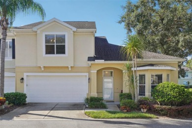 Lake Townhome/Townhouse For Sale in Tampa, Florida