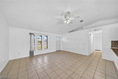 Beautifully remodeled 3-bedroom, 2-bathroom home in SW Cape - photo 4