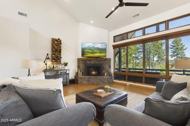 Turnkey Luxury Cabin in prestigious Pine Canyon. Everything is - photo 8