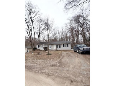 Buck Lake - Livingston County Lot For Sale in Whitmore Lake Michigan