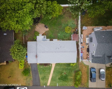 Welcome home to this well-cared for ranch in Lake Riviera - photo 2