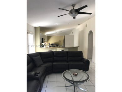 Come see this beautiful, turnkey single family, double car - photo 8