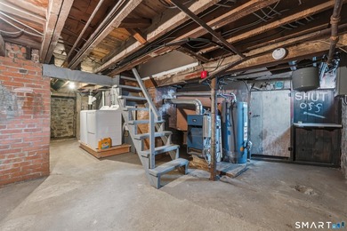 Welcome to 25 Little Street, a beautifully renovated - photo 14