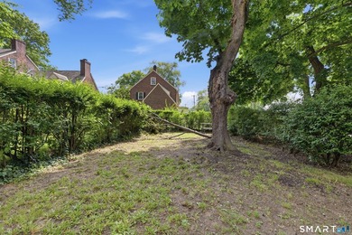 Welcome to 25 Little Street, a beautifully renovated - photo 16