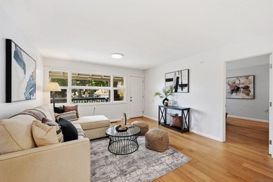 Situated on an extra-large, fully fenced lot, this beautifully - photo 3