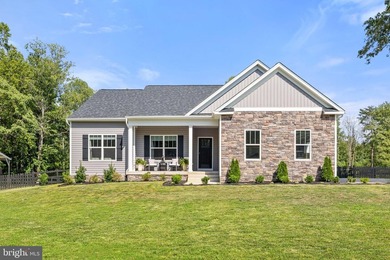 Welcome to your own private retreat, where quality craftsmanship - photo 4