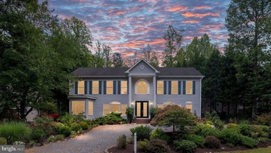 Welcome to 143 Edgemont Circle, ideally located in the highly - photo 1