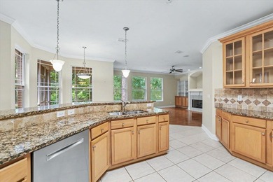 Beautiful all-brick home in sought-after Golden Eagle, featuring - photo 22