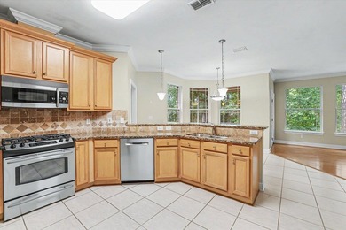 Beautiful all-brick home in sought-after Golden Eagle, featuring - photo 23