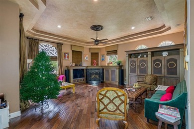 Designer Mediterranean Custom Estate in the Prestigious - photo 25