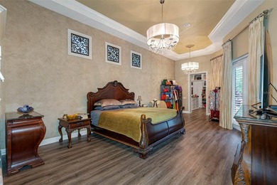 Designer Mediterranean Custom Estate in the Prestigious - photo 33