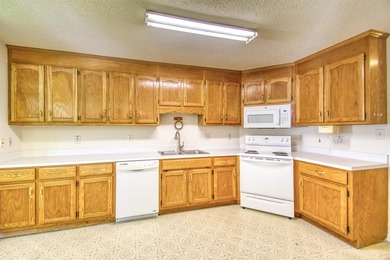 439 Brandymill Blvd is a beautiful 4 bedroom/ 2 bathroom Home - photo 6