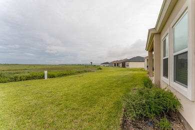 17 Valdarama is an exquisite 3 bedroom, 2 bath Golf Villa in the - photo 42