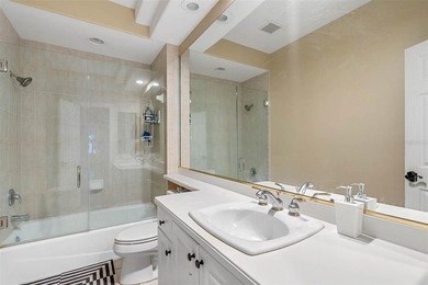 Designer Mediterranean Custom Estate in the Prestigious - photo 44