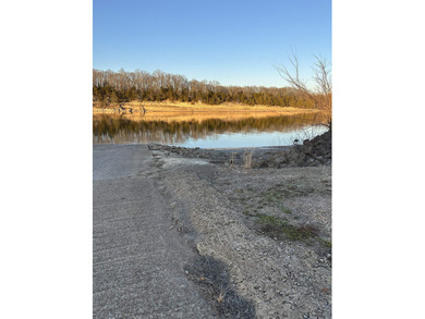 Great opportunity to own two river lots totaling 0.60 acres in - photo 6