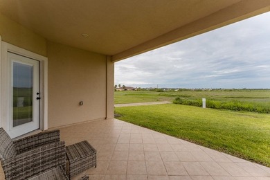 17 Valdarama is an exquisite 3 bedroom, 2 bath Golf Villa in the - photo 47